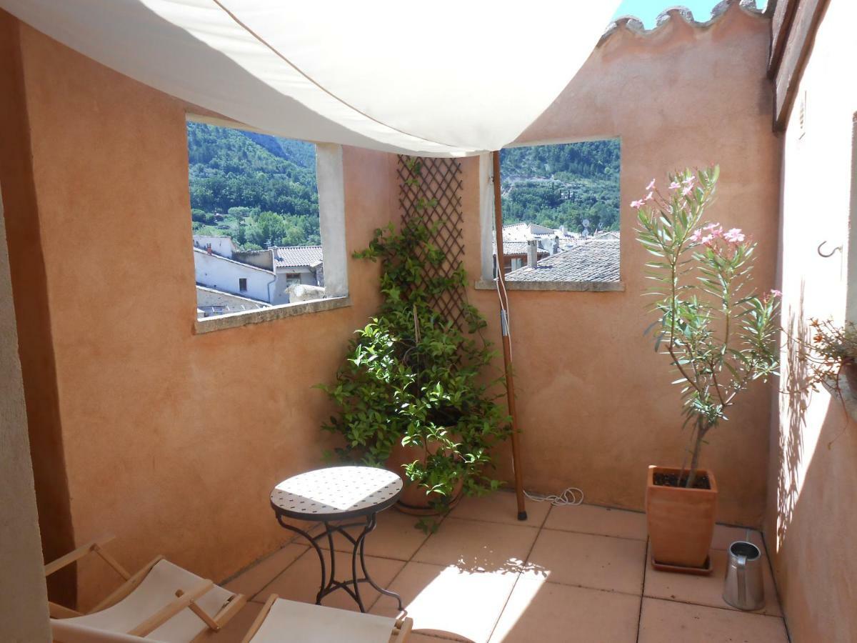 La Maison Derriere La Fontaine Buis-les-Baronnies Exteriér fotografie